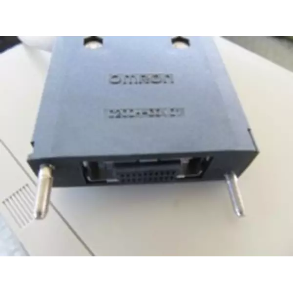 PLC OMRON C200H-C0V01